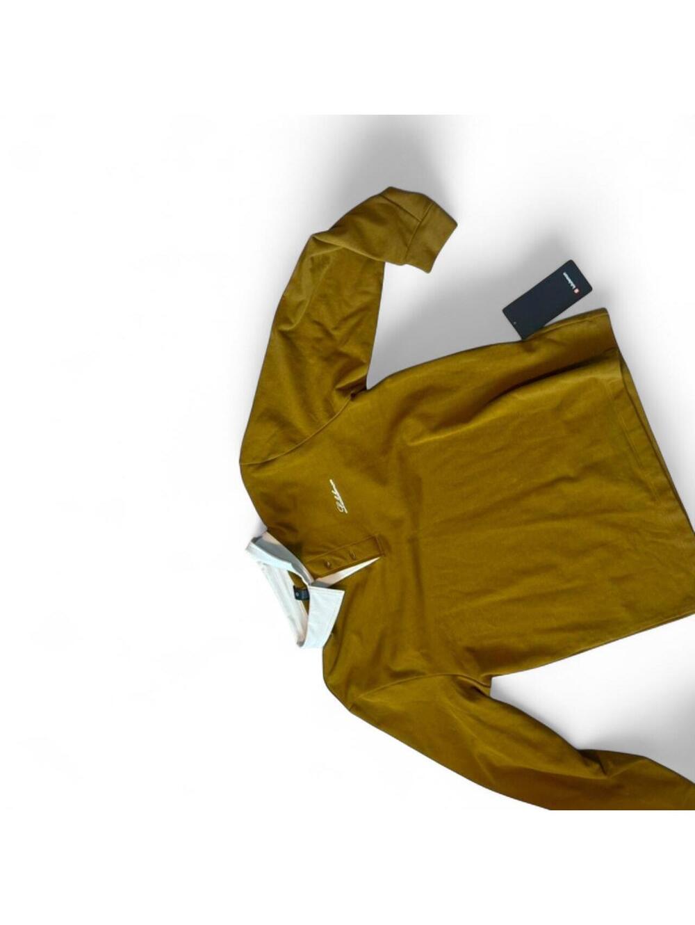 Lululemon Men's Gold Tshirt